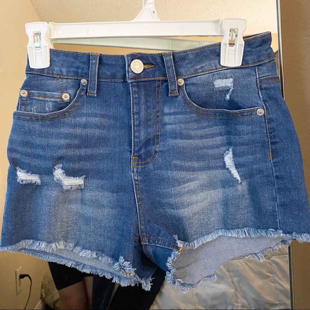 Forever 21 High Rise Jean Shorts Size 27 NWOT